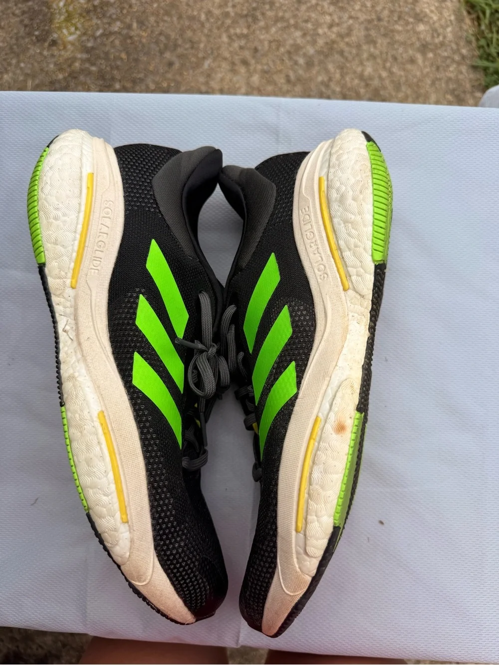 adidas lightweight athletic